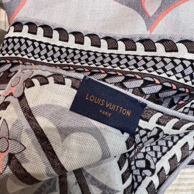 Louis Vuitton Scarf